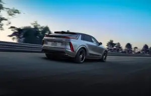 Cadillac LYRIQ-V