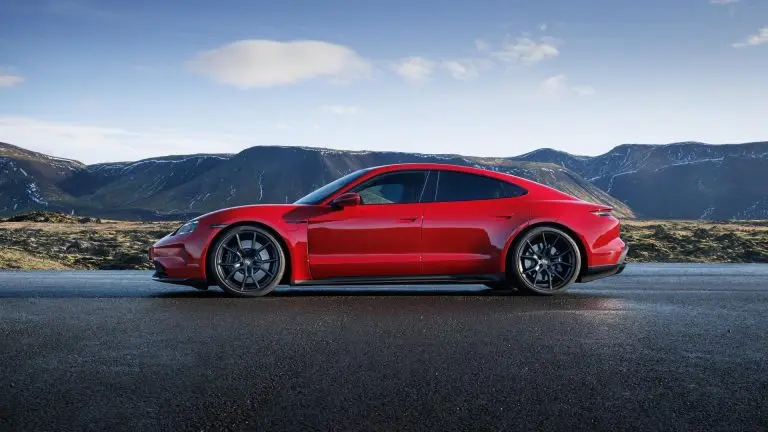 Porsche Taycan con dos versiones para América Latina