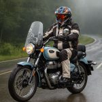 Manejo en lluvia Royal Enfield