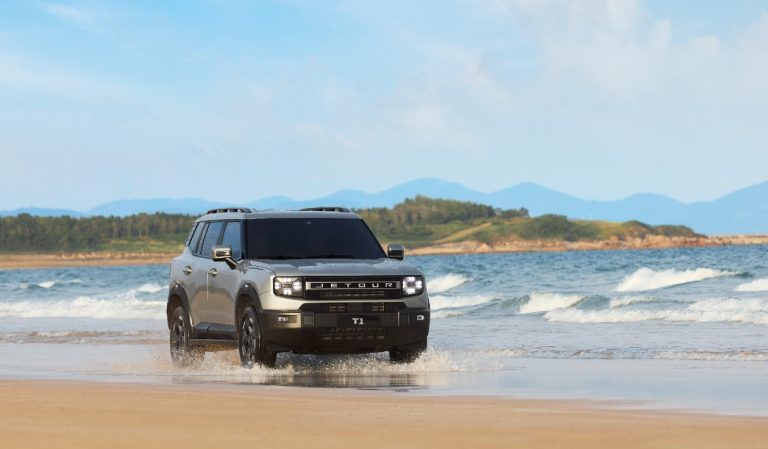 llega la T1 de JETOUR a Mexico