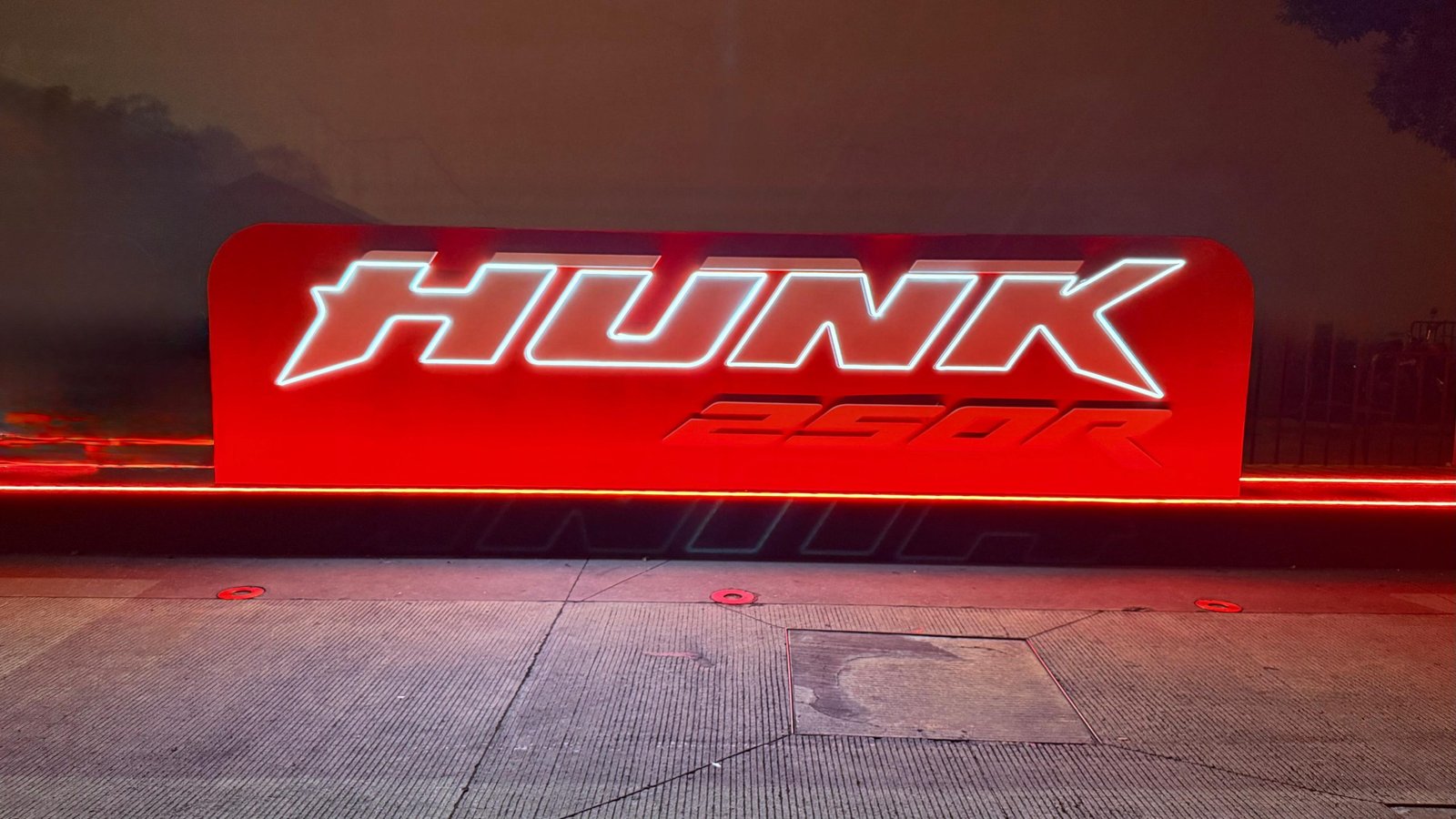 HERO Hunk 250R en México