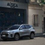 Chevrolet Tracker 2026 con nuevo diseño, motor turbo y tecnología OnStar durante su presentación en México.