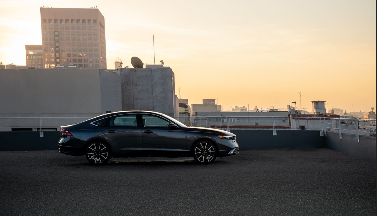 Honda Accord 2026 sedán familiar reconocido por Good Housekeeping