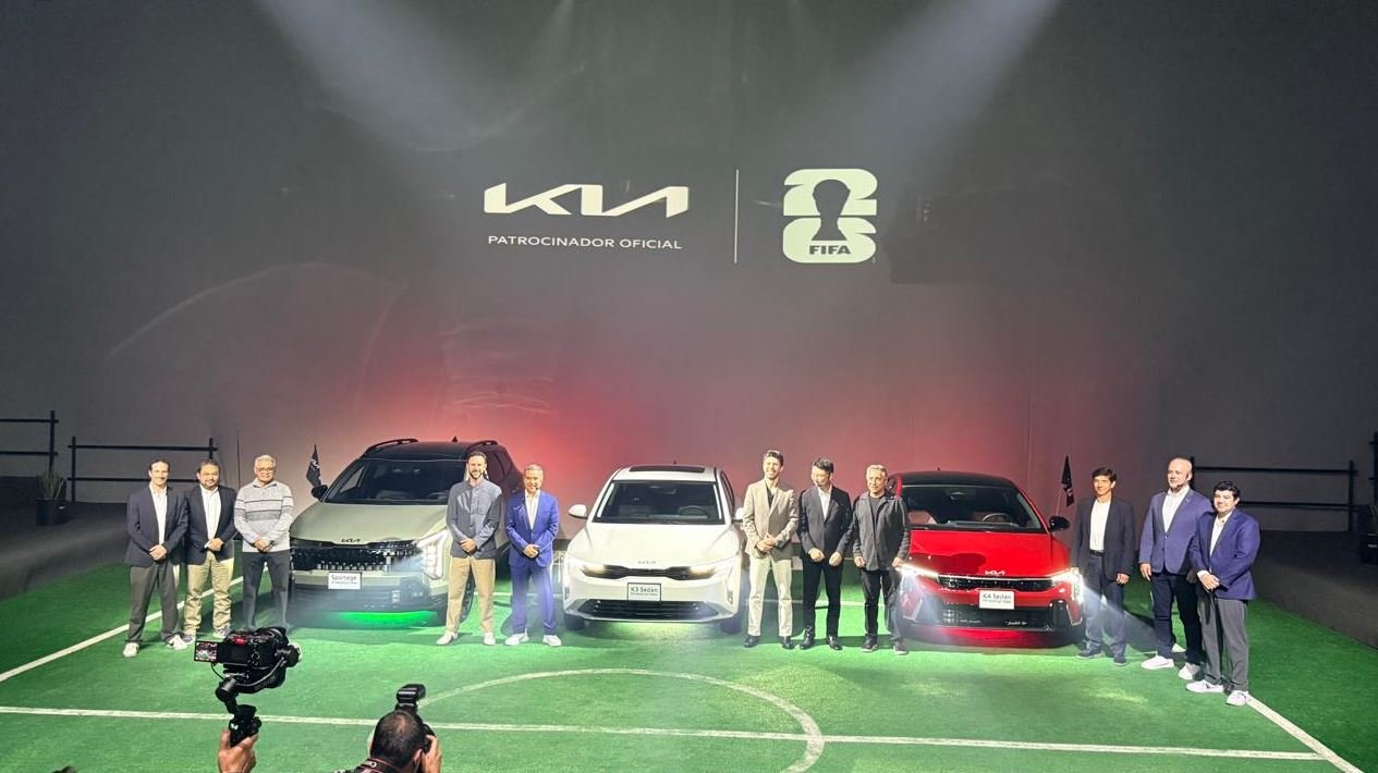 Presentación de los Kia K3, K4 y Sportage edición FIFA World Cup 2026 en México