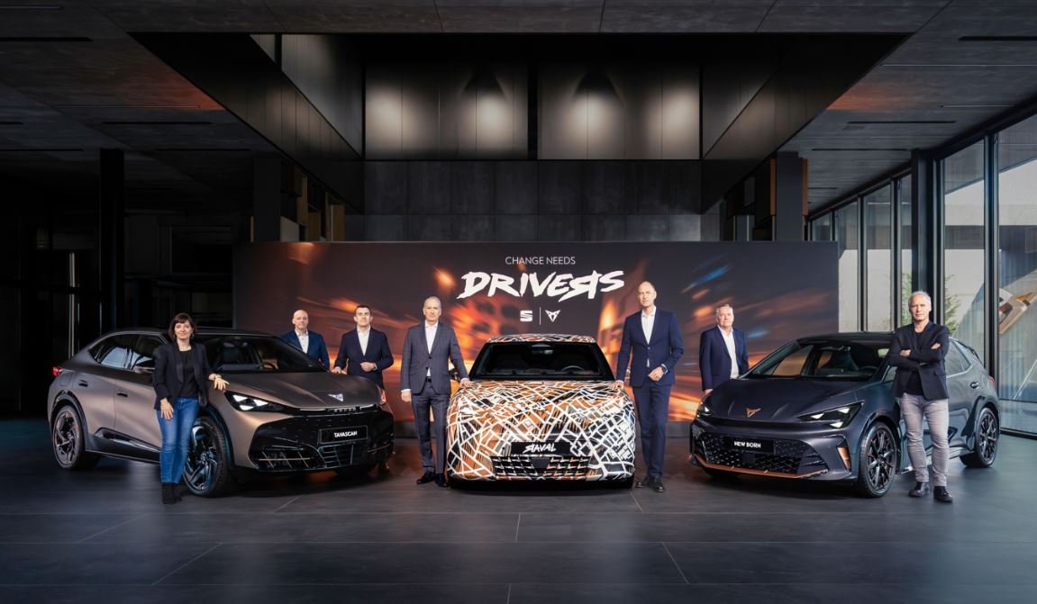 CUPRA Raval eléctrico urbano como parte de la estrategia de electrificación de SEAT y CUPRA