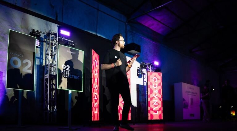 Lynk & Co 01 y 02 presentados en México, SUV eléctrico y híbrido enchufable con enfoque en tecnología