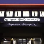 Nueva planta de relojería de Porsche Design en Grenchen, Suiza, con espacios de producción y experiencia de marca