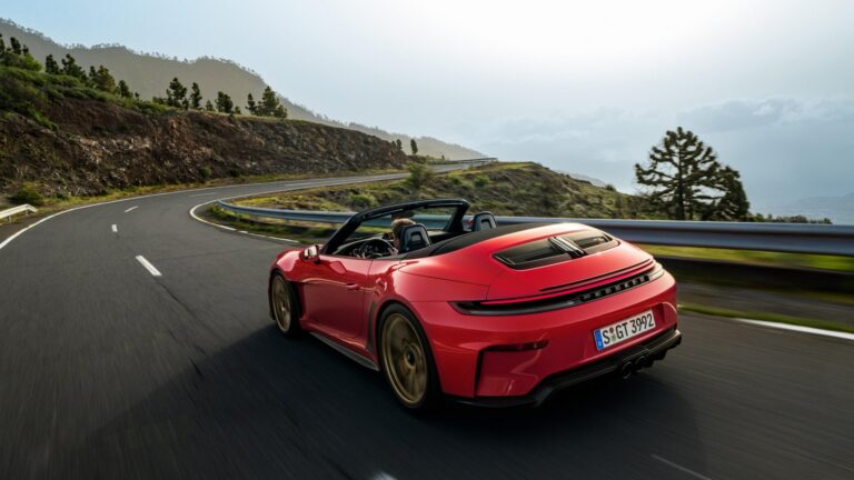 Porsche 911 GT3 S/C descapotable con capota automática y diseño ligero