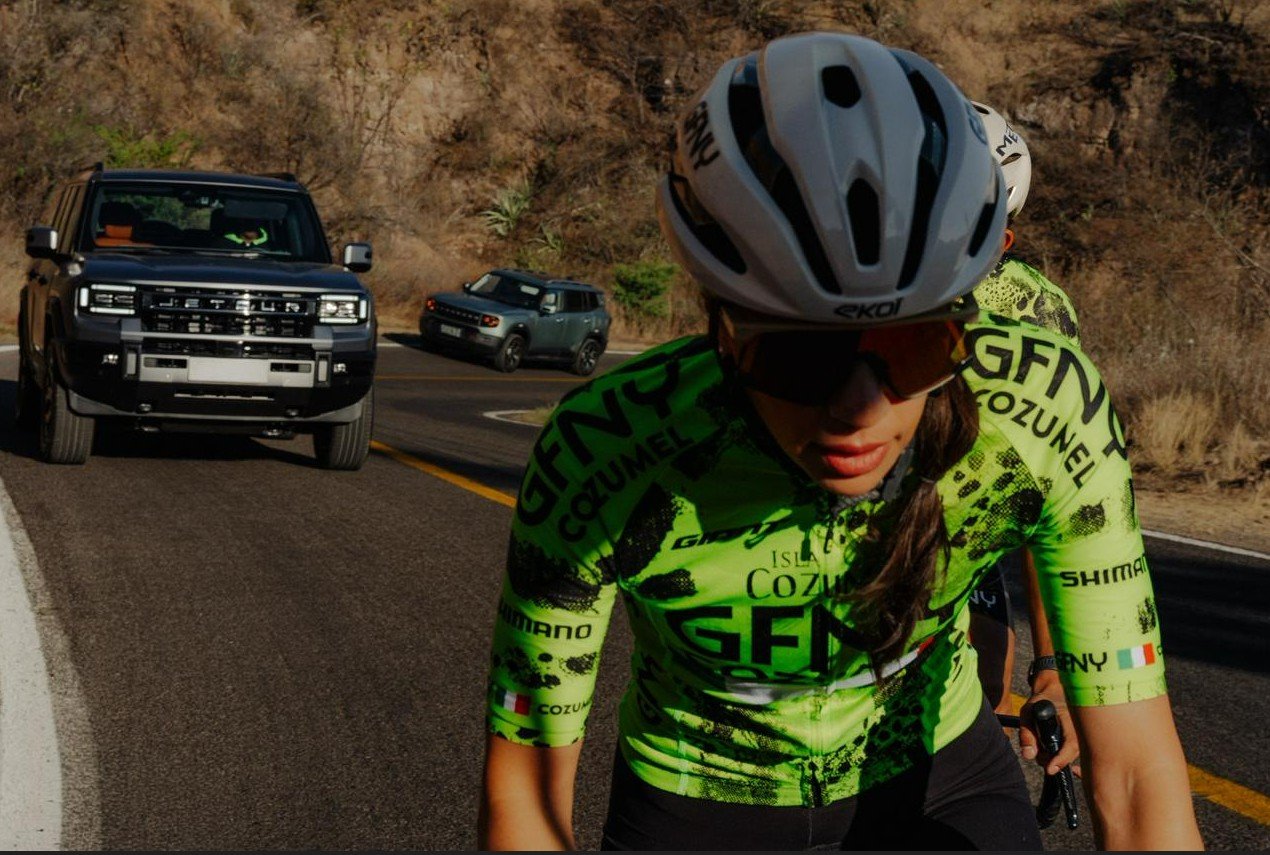 SUVs de JETOUR durante la competencia GFNY México en Aguascalientes como vehículos oficiales