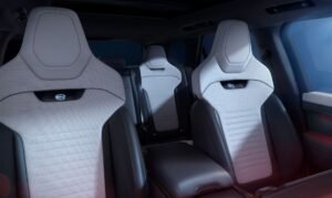 Range Rover Sport SV Carbon con detalles en fibra de carbono y motor V8 en México