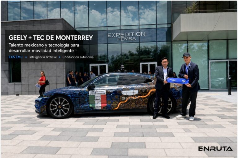 Alianza Geely Tecnológico de Monterrey con unidades EX5 EM-i