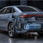 Geely Emgrand con representación del tanque y sistema de ventilación involucrados en la campaña de servicio